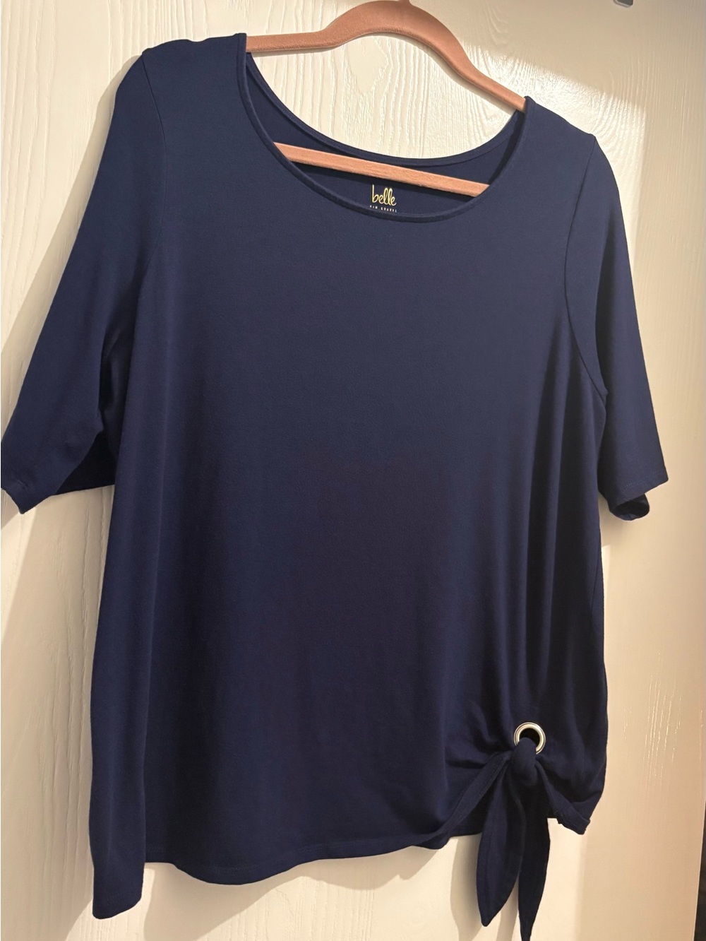 Belle by Kim Gravel Navy top with grommet tie Large